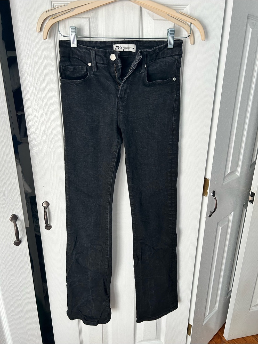 Zara Black Straight-Leg Jeans